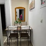 Katerina S House 2 Lägenhet Nidhrion